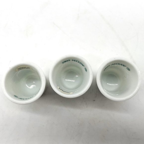 Vtg Avon Thimbles Christmas Themed Ceramic Porcelain Sewing 1980s Collectibles - Picture 5 of 6